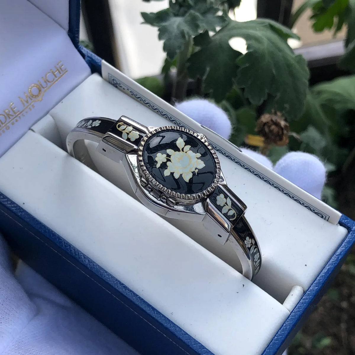 Rose Vintage peekaboo bangle watch